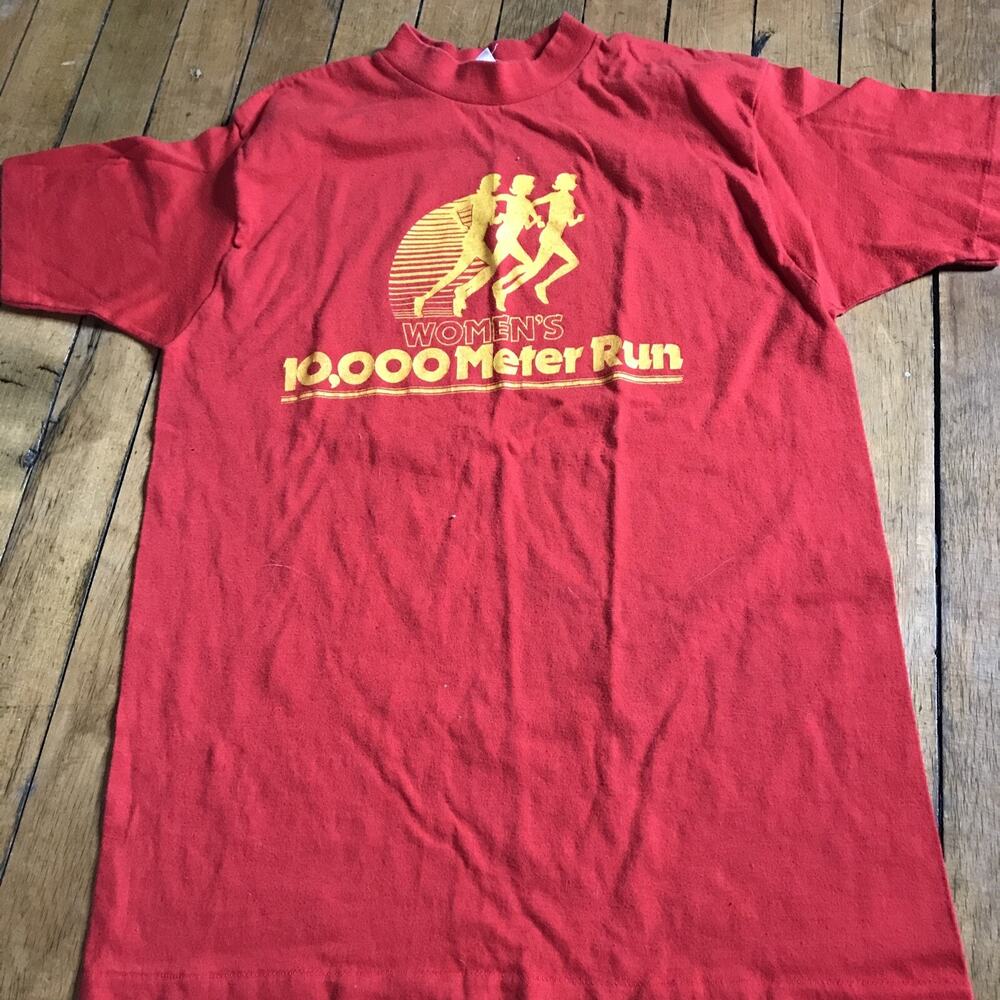 Lansing Community College Womens 10K Meter Run Vintage Tee Shirt EUC Medium